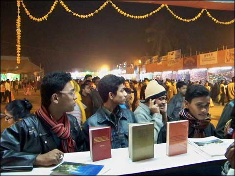 chaitanya book Fair3
