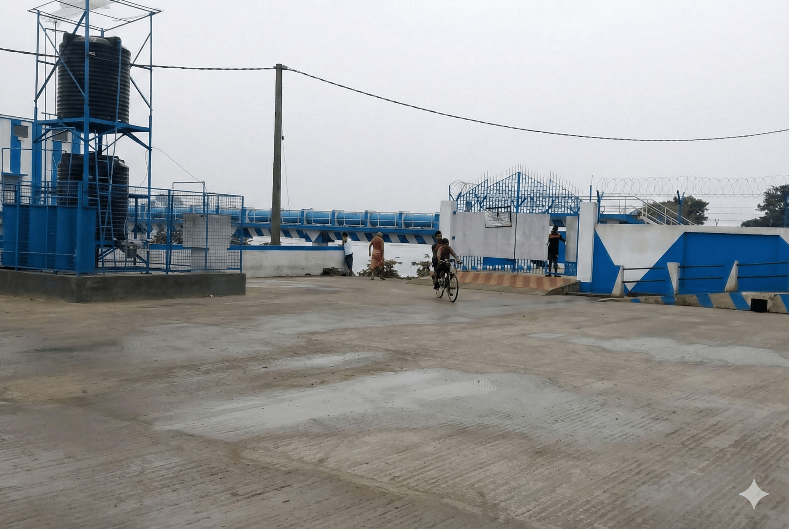 swarupganj busstand1