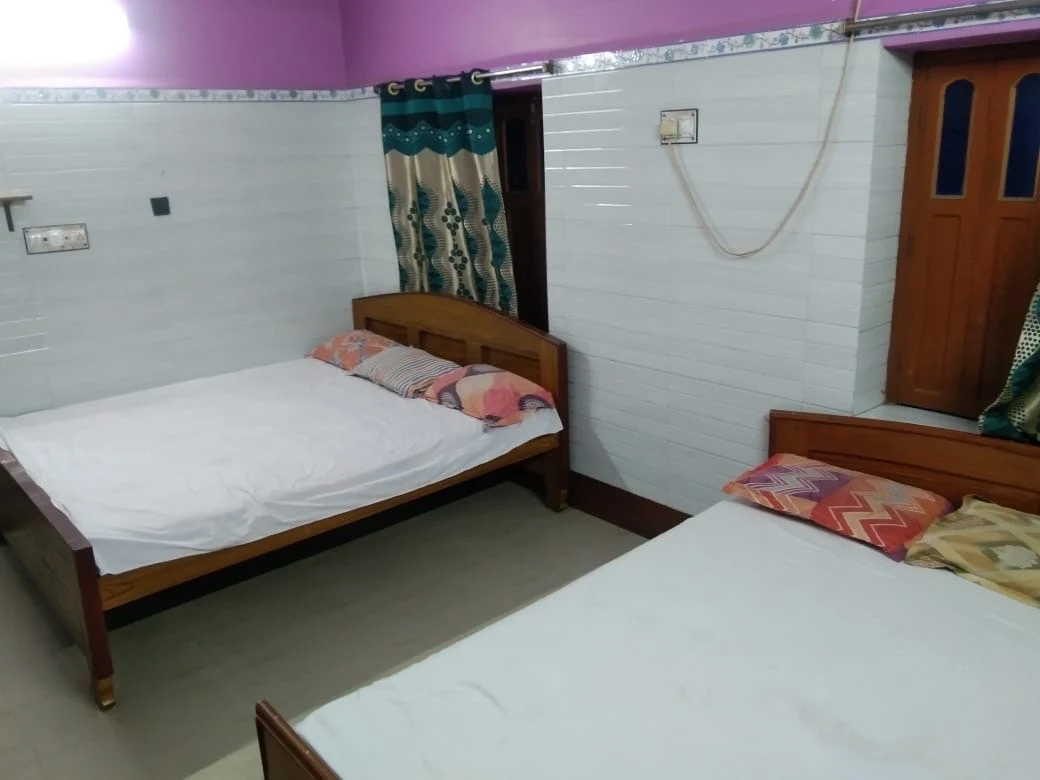 sri krishna guest house6